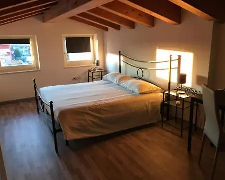 Via Venezia Accomodating Solutions