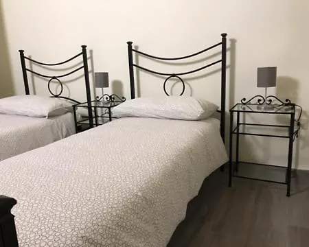 招待所 Via Venezia Accomodating Solutions 3*