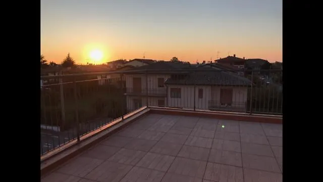 Via Venezia Accomodating Solutions